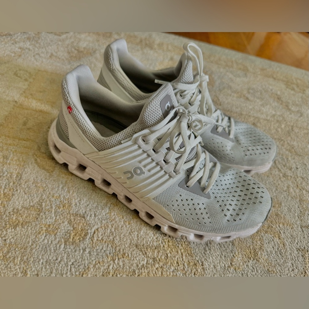 On running women’s sneakers